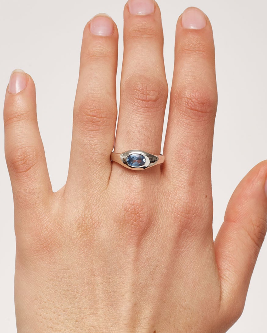 Silver Gemstone Rounded Signet 2