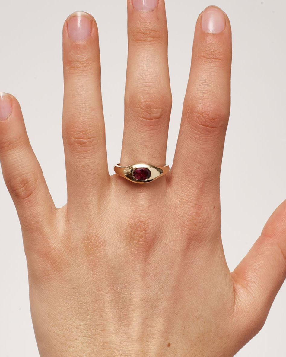 Gold Gemstone Rounded Signet 2